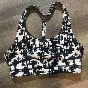 Born primitive sports bra